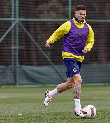 Foto - Fenerbahçe’den herkesi şaşırtan "Krunic" kararı! Hiç kimse bunu beklemiyordu! Taraftarlar çıldıracak...