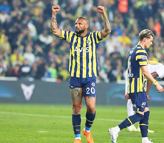 Foto - Fenerbahçe'den milyonlara müjde! En yetkili isimler karar verdi: İlk kez yeni açıklanacak
