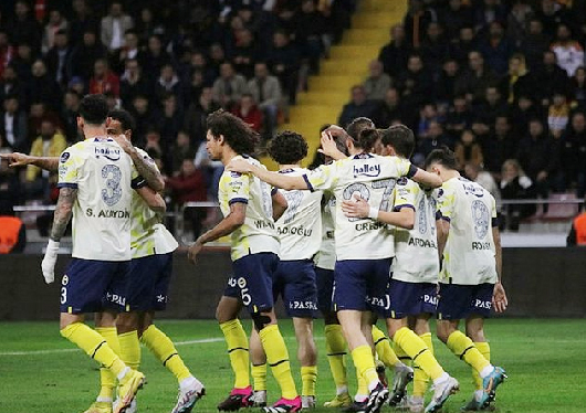 Foto - Fenerbahçe'den milyonlara müjde! En yetkili isimler karar verdi: İlk kez yeni açıklanacak