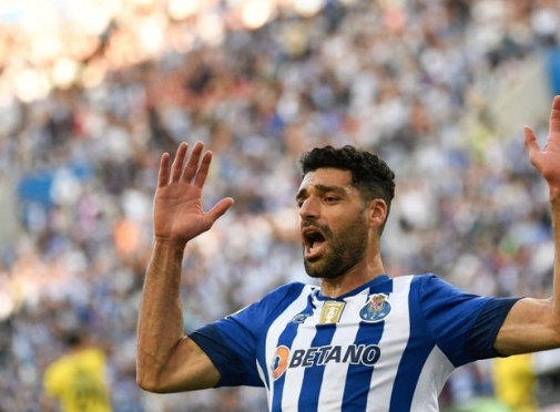 Foto - Fenerbahçe'den olay ters köşe! Orta saha derken...