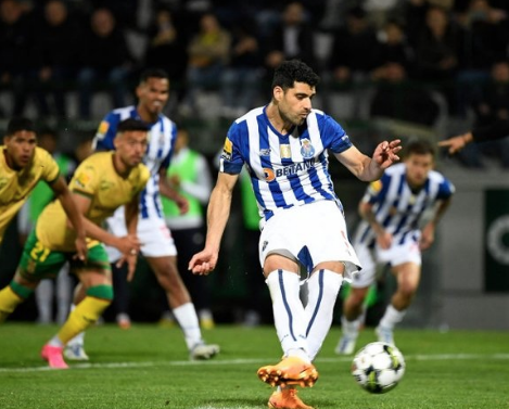 Foto - Fenerbahçe'den olay ters köşe! Orta saha derken...