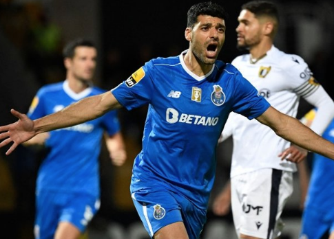 Foto - Fenerbahçe'den olay ters köşe! Orta saha derken...