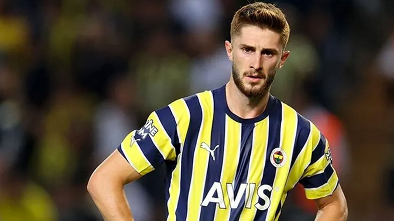 Foto - Fenerbahçe’den ortalığı ateş hattına çevirecek açıklaması: Rakiplerine bu yüzden belalarını verdi işte…