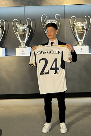 Foto - Fenerbahçe'den Real Madrid'e giden Arda Güler'i yasa boğan ölüm! Flaş gelişme...