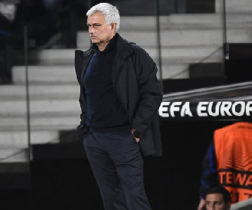 Foto - Fenerbahçe'den şok Dzeko kararı! Mourinho'nun gelişi sonrası...