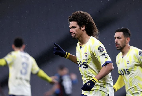 Foto - Fenerbahçe'den son transfer hamlesi! İsmail Kartal'a 1.90'lık dev yıldız...