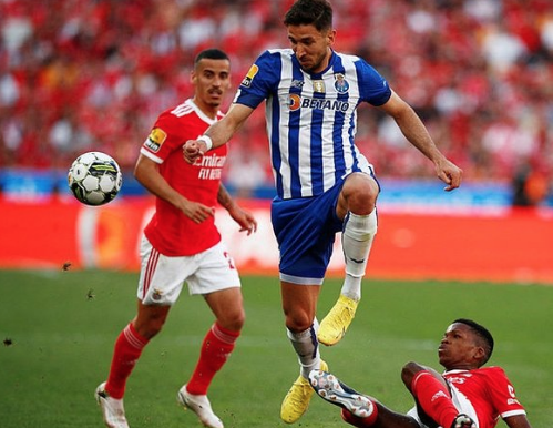 Foto - Fenerbahçe'den son transfer hamlesi! İsmail Kartal'a 1.90'lık dev yıldız...