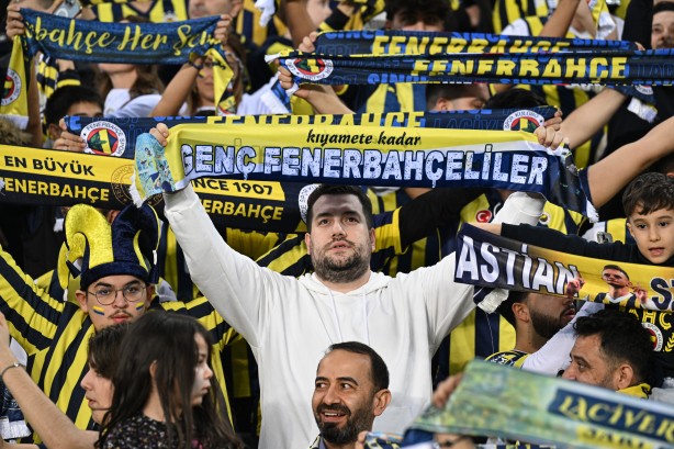 Foto - Fenerbahçe'den sürpriz karar! Galatasaray'ın gözdesine kafayı fena halde taktılar! Sezon sonu gelecek mi?