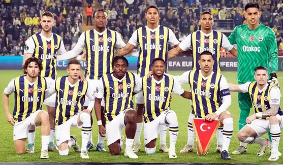 Fenerbahçe’den tüm Türkiye’yi şaşkına çeviren "stoper" hamlesi! Bunu hiç kimse beklemiyordu: Çok sert tepki