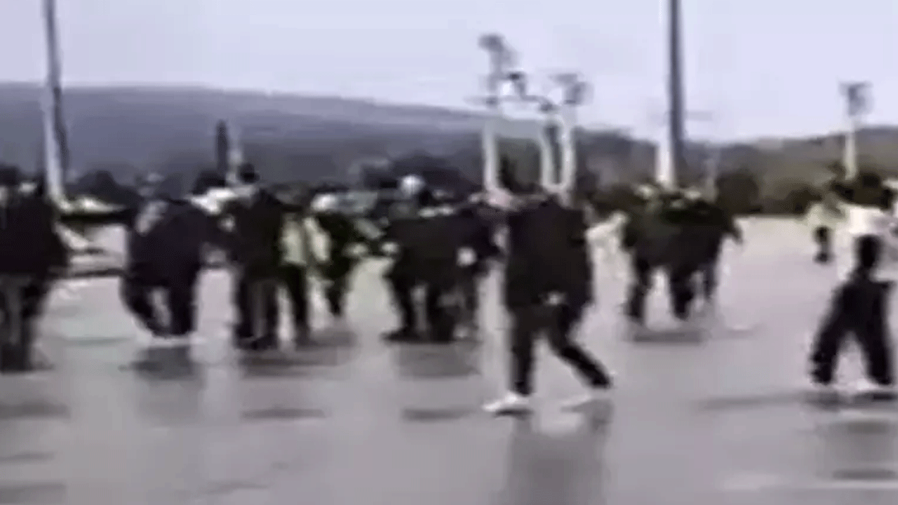 Foto - Fenerbahçeliler, Amedsporluları dövdü