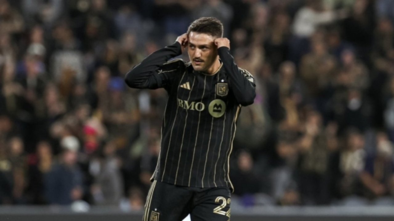 Foto - Fenerbahçeliler bunu duyunca çıldıracak! Ali Koç’la yancısı Acun bakalım buna ne diyecek