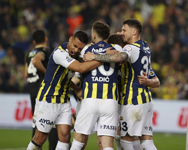 Foto - Fenerbahçeliler çok kızacak! Ahmet Çakar'dan olay tahmin
