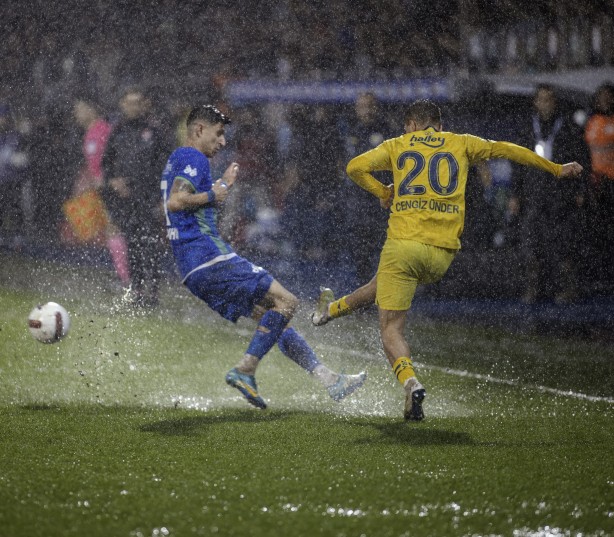Foto - Fenerbahçeliler şaşkın da şaşkın! İsmail Kartal’ın oyun planı bir kez daha değişecek! Büyük sürpriz…