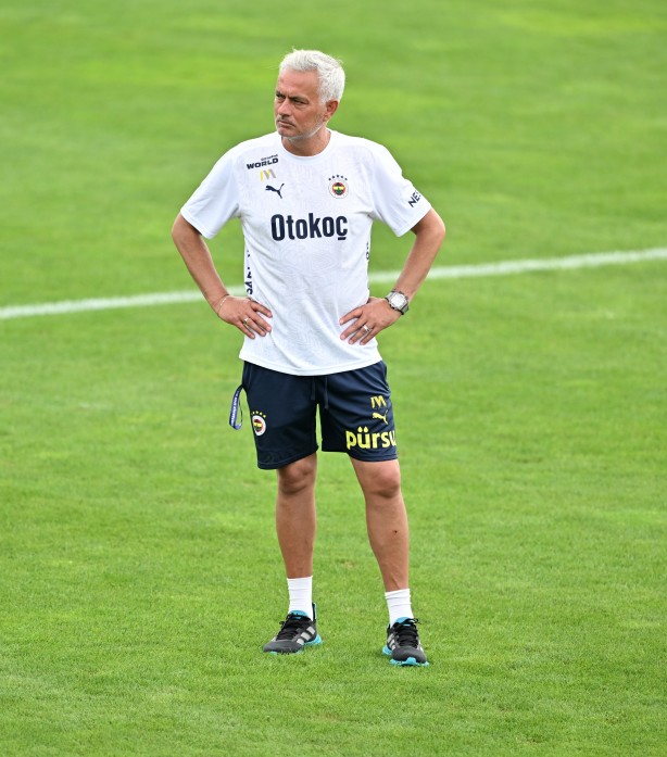 Foto - Fenerbahçelileri çileden çıkartacak karar! Mourinho bu haberle fena sarsılacak! Resmen çıldırtacak…