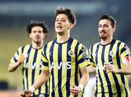 Foto - Fenerbahçe'nin 10 numarasına 10 numara takım talip... O kulüp talebe yetişemiyor! Diyerek duyurdular... 