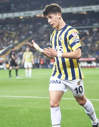 Foto - Fenerbahçe'nin 10 numarasına 10 numara takım talip... O kulüp talebe yetişemiyor! Diyerek duyurdular... 