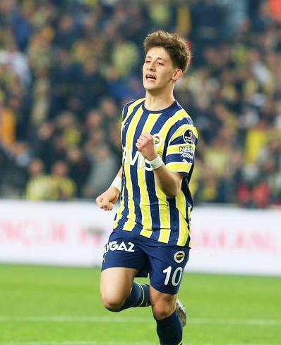 Foto - Fenerbahçe'nin 10 numarasına 10 numara takım talip... O kulüp talebe yetişemiyor! Diyerek duyurdular... 