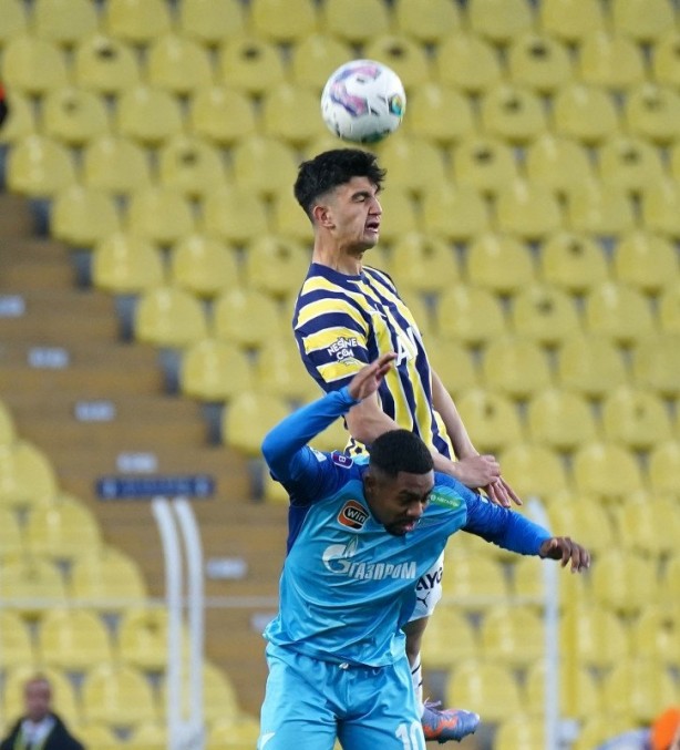 Foto - Fenerbahçe'nin 2 genç futbolcusu Kadıköy'ü mest etti! 