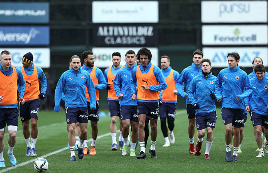 Fenerbahçe'nin aklı fikri Barcelona'da