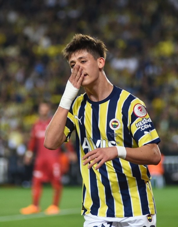 Foto - Fenerbahçe'nin Arda Güler'e teklifi ortaya çıktı! İşte genç yıldızın şaşırtan cevabı...