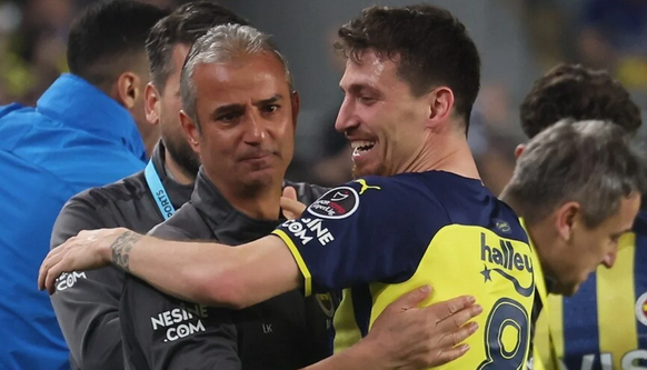 Foto - Fenerbahçe'nin en ilginç haberi! Fred yoksa Mert Hakan mı? Düğmeye bastı: Hiç kimse beklemiyordu...