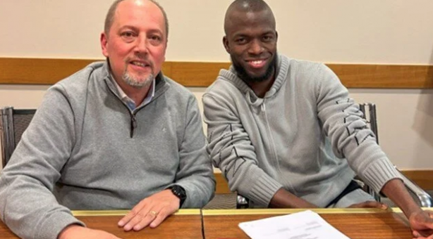 Foto - Fenerbahçe'nin eski gol kralının düştüğü hale bak! Büyük şok...