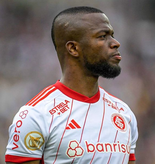 Foto - Fenerbahçe'nin eski gol kralının düştüğü hale bak! Büyük şok...