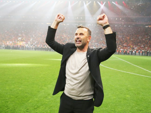 Foto - Fenerbahçe'nin eski yıldızı Galatasaray'a imzaya geliyor! Ortalık çok fena karışacak