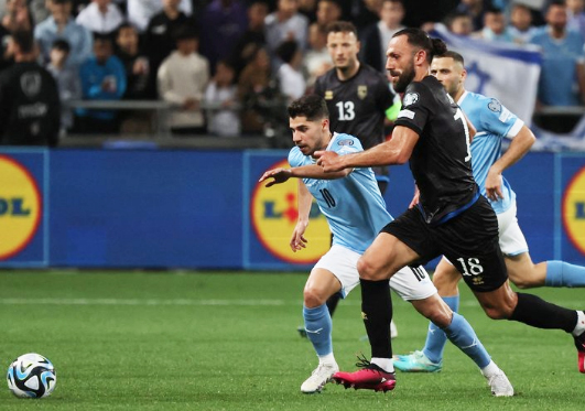 Foto - Fenerbahçe'nin eski yıldızı Galatasaray'a! Milyonları ilgilendiriyor...