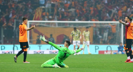 Fenerbahçe'nin eski yıldızı Galatasaray'a! Milyonları ilgilendiriyor...