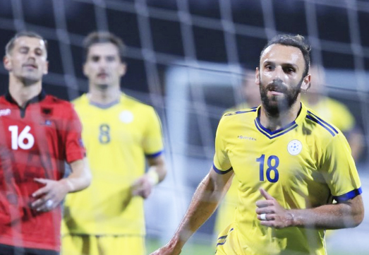 Foto - Fenerbahçe'nin eski yıldızı Galatasaray'a! Milyonları ilgilendiriyor...