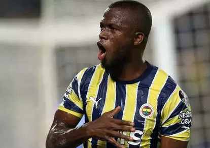 Fenerbahçe'nin eski yıldızı saldırıya uğradı! Yer yerinden oynadı! Büyük skandal gerçekleşti...