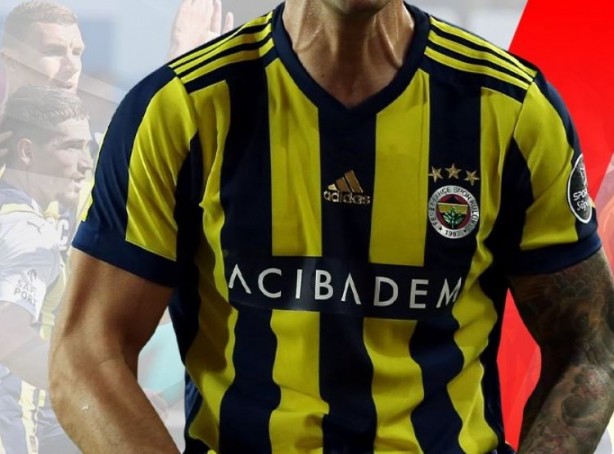 Fenerbahçe'nin eski yıldızı Türkiye'ye dönüyor