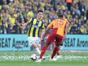 Foto - Fenerbahçe’nin eskisi, Galatasaray’ın gözdesi! Cimbom yıldız futbolcu için harekete geçti 