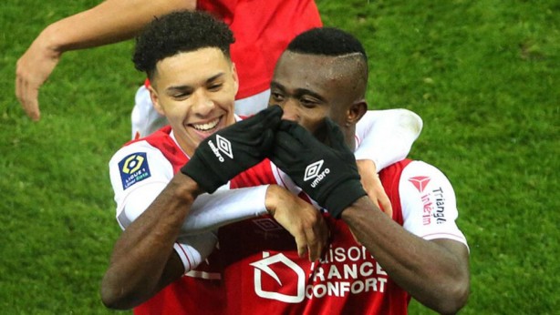 Fenerbahçe'nin ilk transferi Konan!