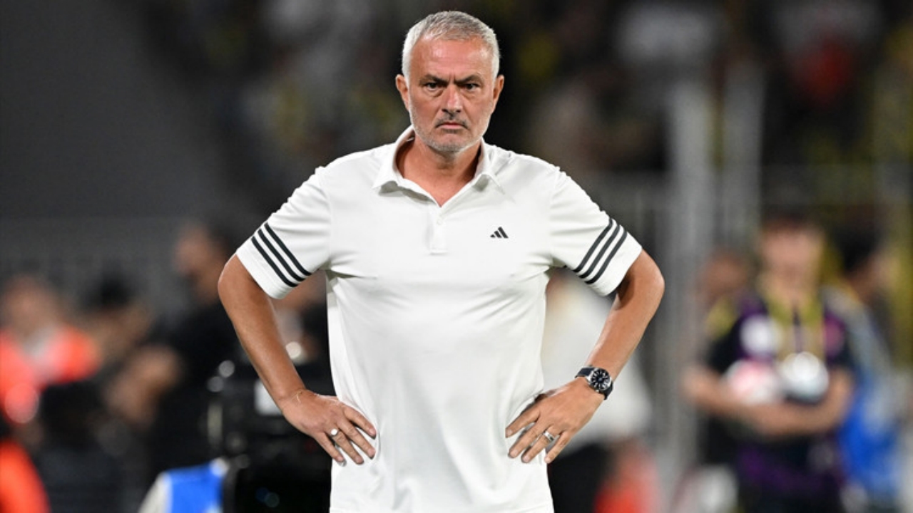 Foto - Fenerbahçe’nin Mourinho’ya nasıl veda ettiği ortaya çıktı! Tek cümlelik not olay oldu