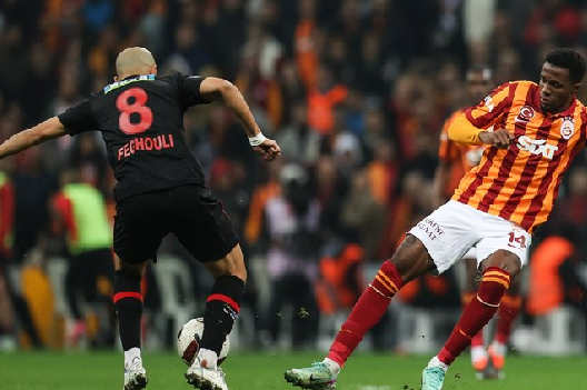 Fenerbahçe'nin rakibinden sürpriz duyuru geldi: İsmini verdi ve resmen açıkladı!