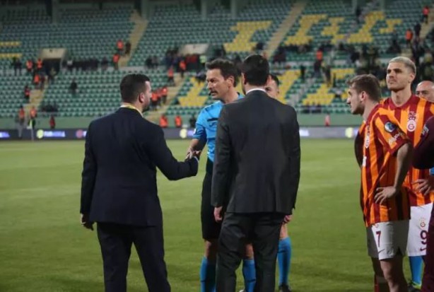 Foto - Fenerbahçe'nin sahadan çekilmesi dünya basınında! Ali Koç istediğini aldı