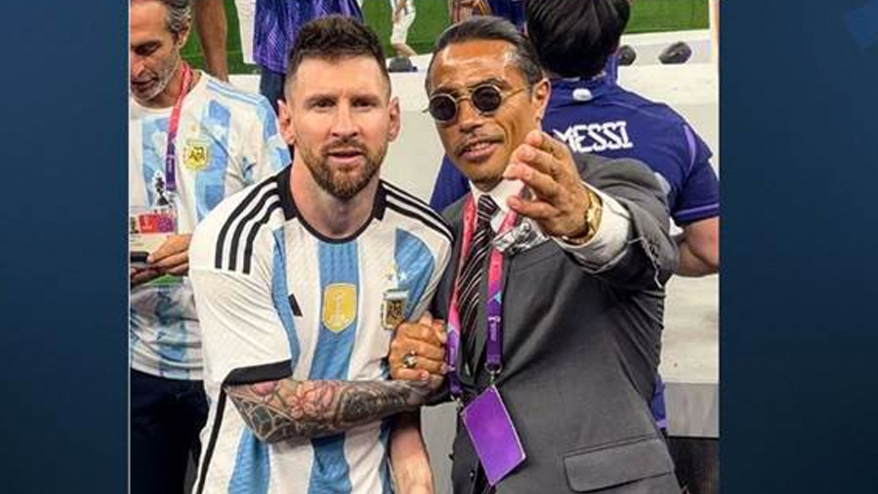 Foto - Fenerbahçe'nin şampiyonluk kutlamalarında Nusret'i gören herkes aynı soruyu soruyor: Tepki üstüne tepki yağıyor