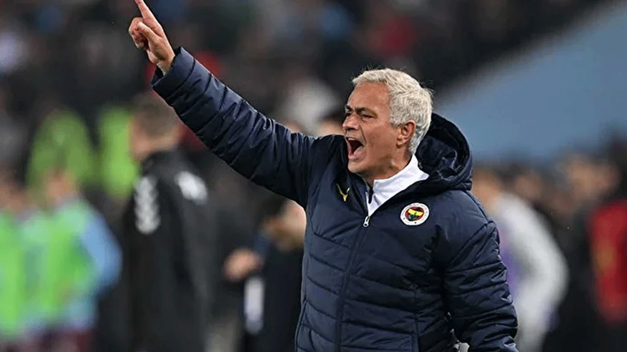 Foto - Fenerbahçe'nin teknik patronu Mourinho'dan olay Galatasaray paylaşımı