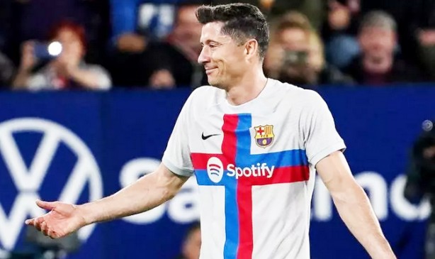 Foto - Fenerbahçe'nin transferini gölgede bırakacak mı? Süper Lig devinden rekor rakam! 