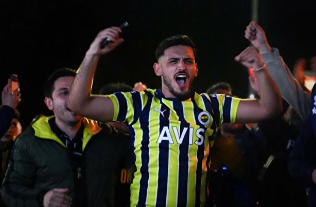 Foto - Fenerbahçe'nin yeni forması sızdı! Dikkat çeken 5 yıldız detayı