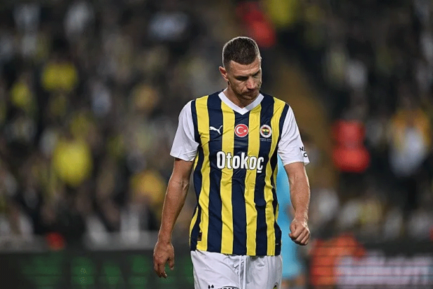 Foto - Fenerbahçe’nin yeni golcüsü belli oldu! Ali Koç Süper Lig’de yılın transferini yapıyor: İşte İsmail Kartal’ın yeni prensi…