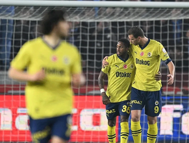 Foto - Fenerbahçe’nin yeni golcüsü belli oldu! Ali Koç Süper Lig’de yılın transferini yapıyor: İşte İsmail Kartal’ın yeni prensi…