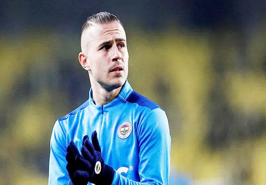 Foto - Fenerbahçe'nin yıldızı Akyazı'ya rotayı kırdı! Büyük sürpriz...