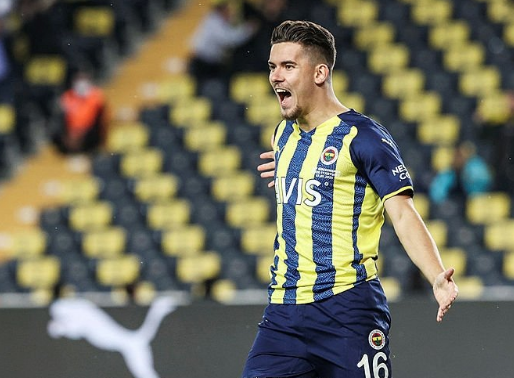 Foto - Fenerbahçe'nin yıldızı yuvadan ayrılıyor! Rekor bonservis...