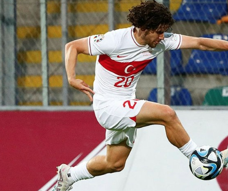 Foto - Fenerbahçe'nin yıldızı yuvadan ayrılıyor! Rekor bonservis...