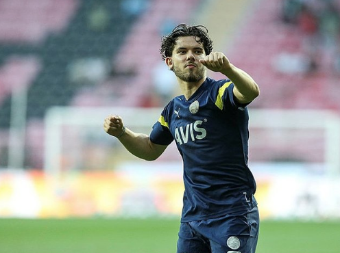 Foto - Fenerbahçe'nin yıldızı yuvadan ayrılıyor! Rekor bonservis...