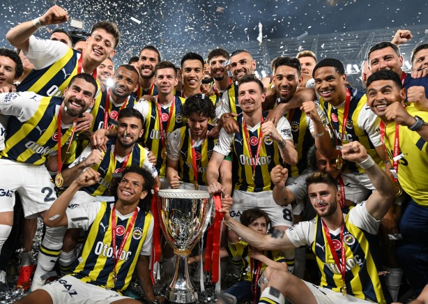 Fenerbahçe'nin yıldızlarından zafer sonrası açıklama