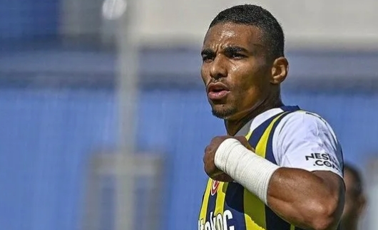 Fenerbahçe'ye Alexander Djiku için dev teklif! Kararı Mourinho verecek